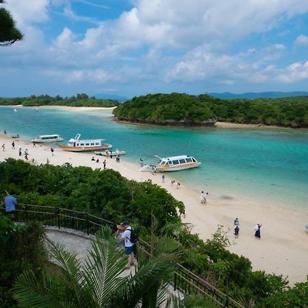 Вилла Pine House In Ishigaki Ishigaki  Экстерьер фото