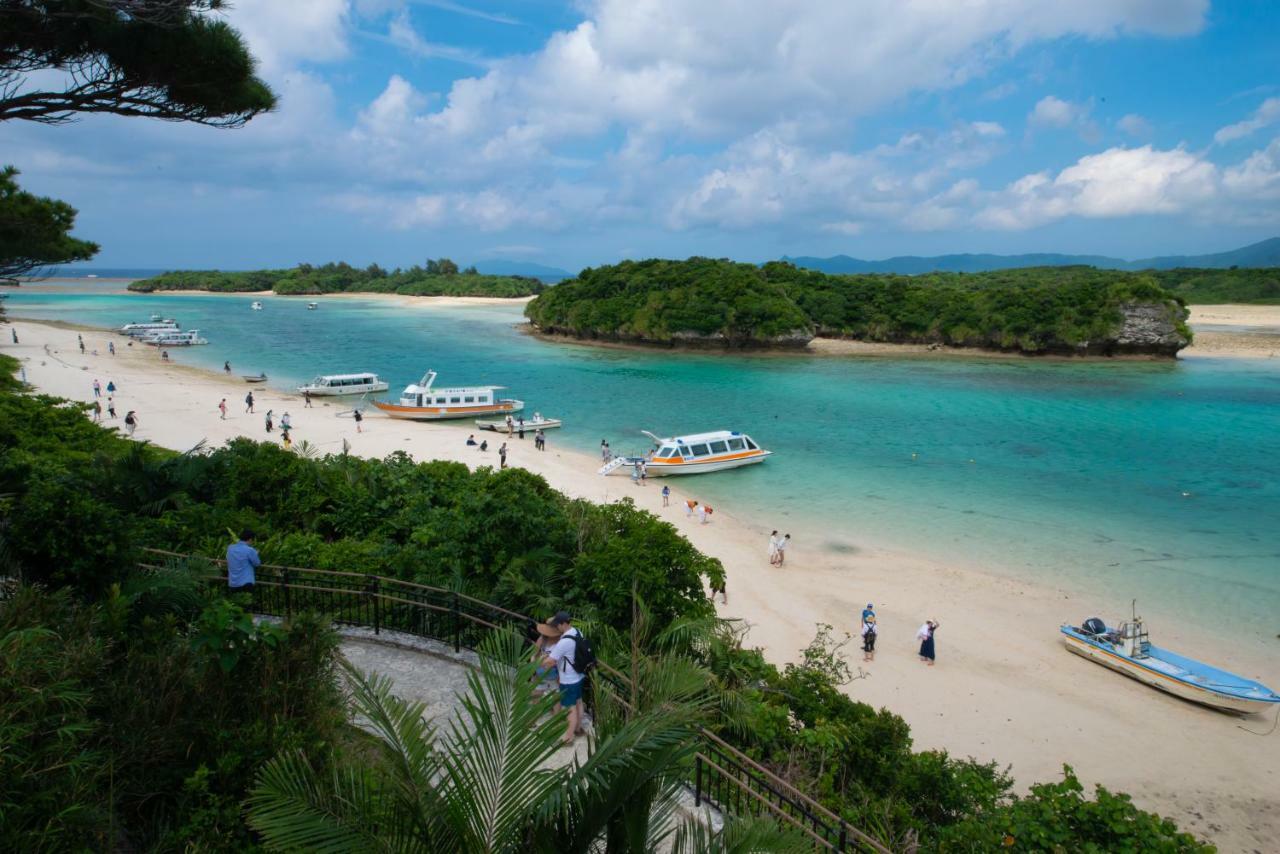 Вилла Pine House In Ishigaki Ishigaki  Экстерьер фото