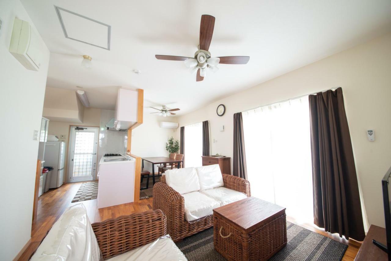 Вилла Pine House In Ishigaki Ishigaki  Экстерьер фото