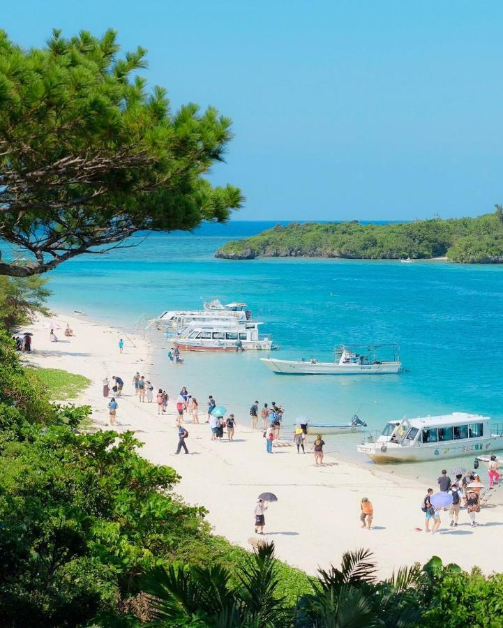 Вилла Pine House In Ishigaki Ishigaki  Экстерьер фото